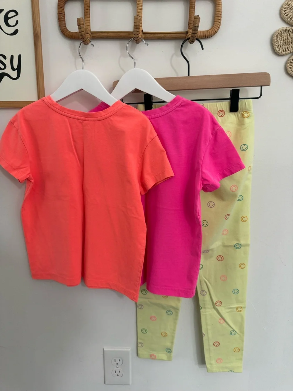 Cat & Jack - size M(8) - girl’s neon bundle
